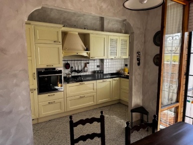 Foto Appartamento in via Cimarosa, Sesto Fiorentino di 90 m² con 4 locali