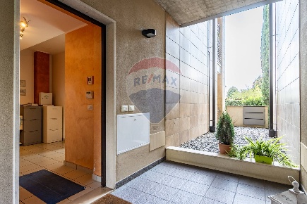 Foto Ufficio in via santo sudario, Besana in Brianza Centro di 85 m²