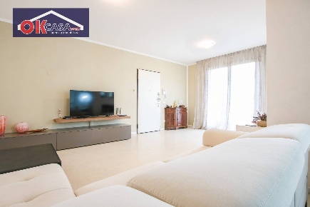 Foto Villa a schiera in via Pomella, Zevio di 270 m² con 5 locali