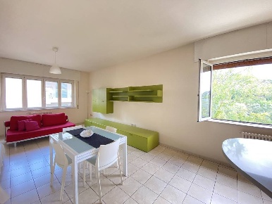 Foto Appartamento in Circonvallazione Ragusa, Teramo Centro di 102 m²