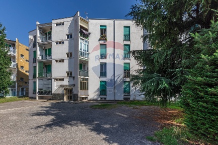 Foto Appartamento in via Ferrer, Busto Arsizio Sant'Edoardo di 80 m²