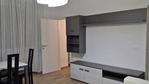 Foto Appartamento in Piazza Martiri Pennesi, Teramo Centro di 90 m²