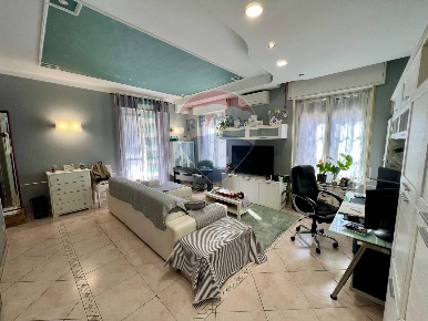 Foto Appartamento in VIA GIACOMO FRANTINI, Rapallo Cerisola di 112 m²