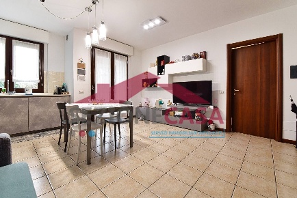 Foto Appartamento in VIA PALMIRO TOGLIATTI, Saronno di 60 m² con 2 locali