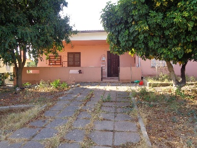 Foto Villa singola in Genna Corriga, Carbonia di 150 m² con 7 locali