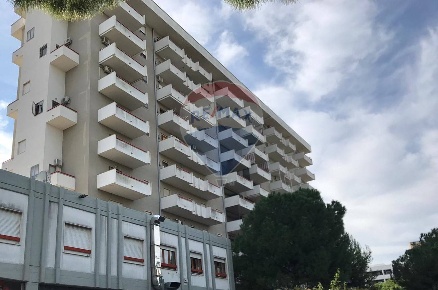 Foto Appartamento in Via Aurelio Carrante, Bari Poggiofranco di 128 m²