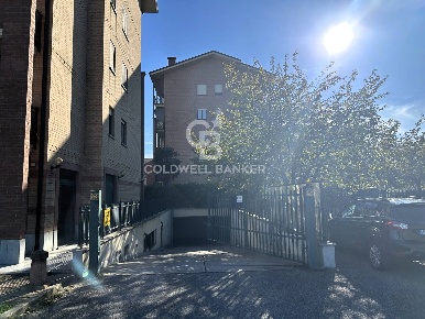 Foto Box in via della Croce, Collegno Villaggio Fiorito - Oltre Dora