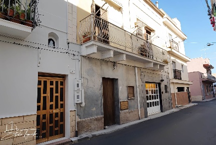 Foto Appartamento in Via Garibaldi 43, Palagiano di 110 m² con 3 locali