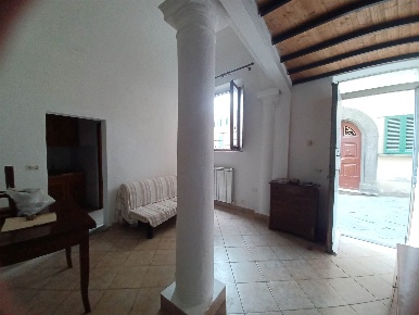 Foto Appartamento in Piazza Vittorio Veneto, Fucecchio Centro di 50 m²