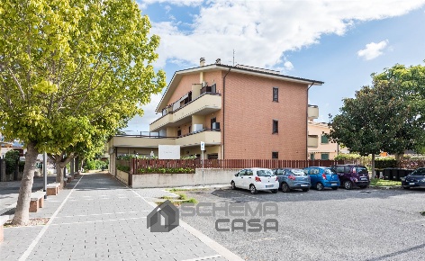 Foto Appartamento in Via Cinisello Balsamo 11, Roma Morena di 54 m²