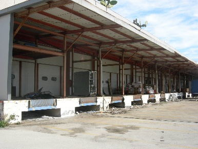 Foto Capannone industriale a Belpasso di 8067 m² in vendita
