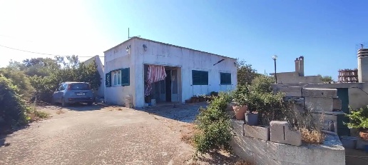 Foto Villa unifamiliare in VIA MOTTOLA zona E n° 167, Martina Franca