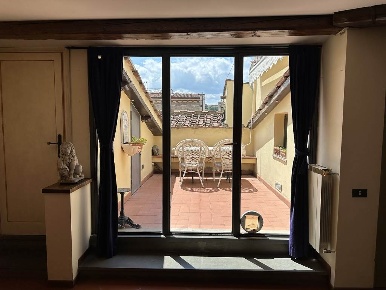 Foto Appartamento in Via dei Lamberti, Firenze Piazza della Repubblica