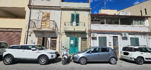 Foto Case semi ndipendenti in Via nazionale 312, Messina Mili di 162 m²