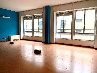 Foto Appartamento a Novara di 80 m² con 2 locali in vendita
