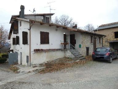 Foto Appartamento in Via Pompeano  3573, Serramazzoni di 132 m² in vendita