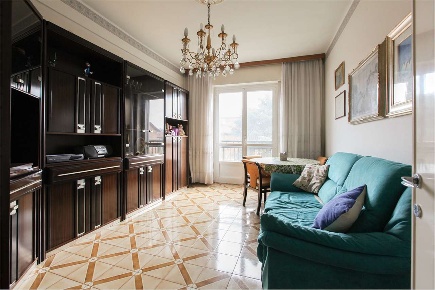 Foto Appartamento in Via Sant'Abbondio  33, Milano Chiesa Rossa di 70 m²