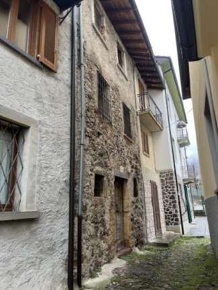 Foto Rustico in Via Tenente Francesco Begnis, Valnegra di 187 m² in vendita