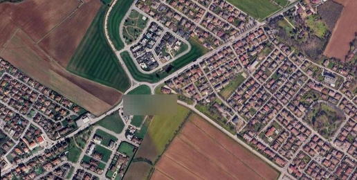 Foto Terreno edificabile in Via Raffaele Sanzio, Ostiglia Centro di 1619 m²