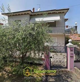 Foto Appartamento in Via Mondaini 28 47826 Verucchio RN Italia 28,
