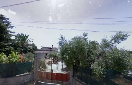 Foto Casa indipendente in Via dei Gelsomini, Lanuvio Centro di 111 m²