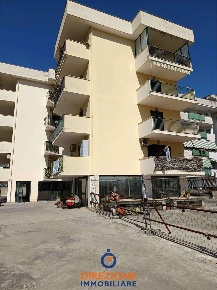 Foto Appartamento in Via Alfredo Nobel 28, Aversa di 125 m² con 3 locali