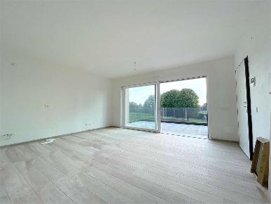 Foto Appartamento in via Manzoni, Guanzate Centro di 98 m² con 4 locali