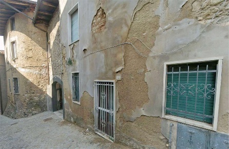 Foto Casa indipendente in Via Castello  5, Capriolo di 202 m² con 4 locali