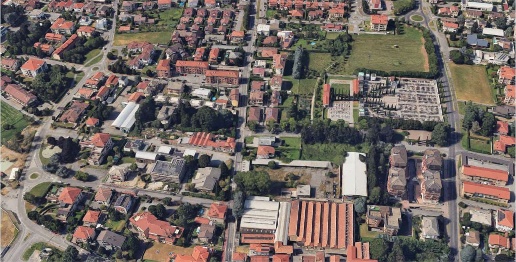 Foto Appartamento in Via Trieste, Albiate di 184 m² con 8 locali in vendita