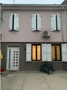 Foto Appartamento in Via Pangona, Viadana Centro di 257 m² con 7 locali