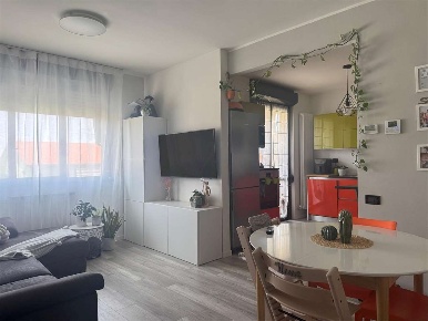 Foto Appartamento in Via Castagneto, Cermenate di 85 m² con 3 locali