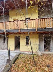 Foto Appartamento in Via Camarelli, San Giovanni Bianco di 59 m² in vendita