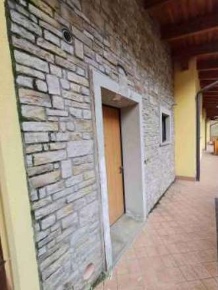 Foto Appartamento in Via Camarelli, San Giovanni Bianco di 59 m² in vendita