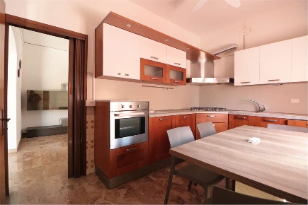 Foto Appartamento in via lago di albano 3, Carpi Cibeno di 195 m²