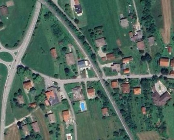 Foto Casa indipendente in Via Giuseppe Garibaldi, Travesio Usago di 169 m²