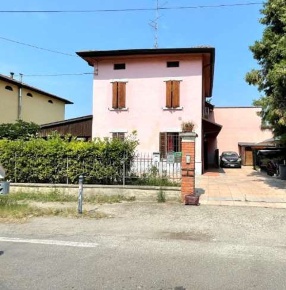 Foto Appartamento in Strada San Polo, Montecchio Emilia Centro di 53 m²