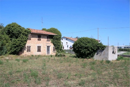 Foto Rustico in VIA GIAI, Annone Veneto Centro di 250 m² con 9 locali