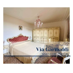 Foto Appartamento in Via Garibaldi, Venezia di 75 m² con 4 locali