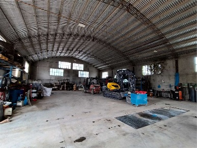 Foto Capannone industriale in via rozzone, Luni Casano Dogana Isola
