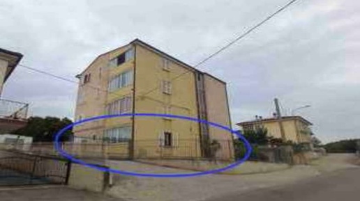 Foto Appartamento in Contrada S. Martino, Fermo di 119 m² con 6 locali