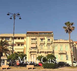 Foto Appartamento a Viareggio di 120 m² in vendita
