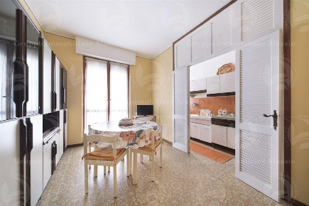Foto Appartamento in Via  Paganini, Alassio di 79 m² con 3 locali