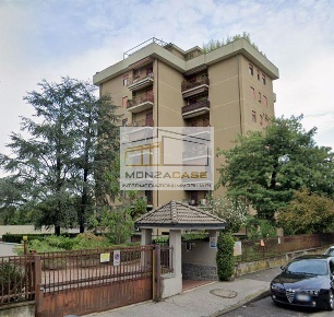 Foto Appartamento in Via Negrelli, Monza Viale Libertà di 110 m² in vendita