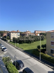 Foto Appartamento a Livorno Ardenza di 100 m² con 3 locali in vendita