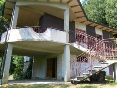 Foto Villa unifamiliare a Carrara Fontia, Fossola, Fossone di 205 m²
