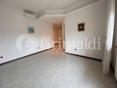 Foto Appartamento in Via GRAMSCI 0, Jesi Viale della Vittoria di 120 m²