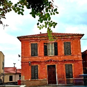 Foto Case indipendenti in ruffini, Castellaro Centro di 239 m² in aste