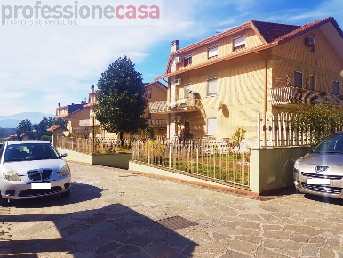 Foto Appartamento in Via saude I 25, Castrocielo di 90 m² con 4 locali