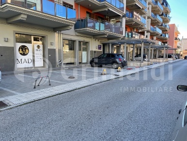 Foto Appartamento in Via Maio Mariano 81, Milazzo Centro di 111 m²