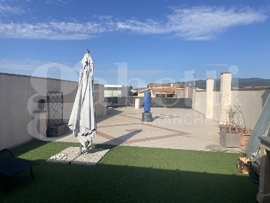 Foto Attico in Via MARCEDDI 23, Terralba Centro di 160 m² con 4 locali